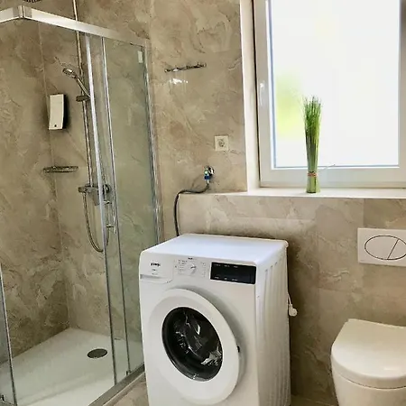 Lägenhetshotell Bella