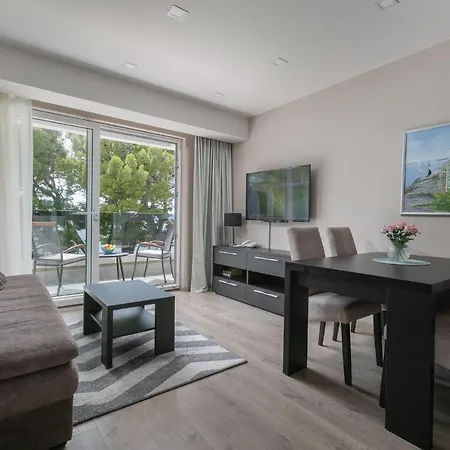 Lägenhetshotell Bella Makarska