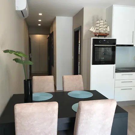 Bella Lägenhetshotell 4*