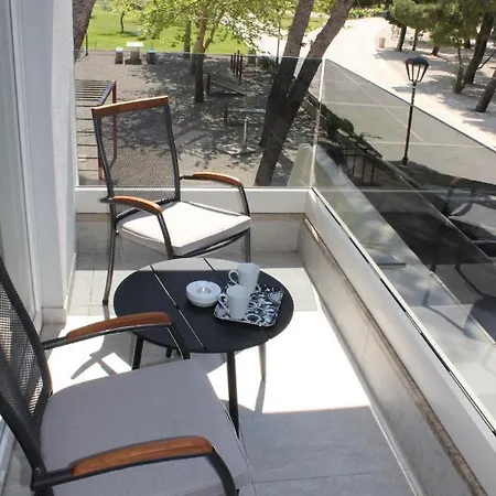 Bella Aparthotel