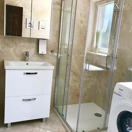Aparthotel Bella 3*
