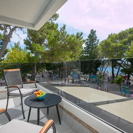 Bella Aparthotel 3*